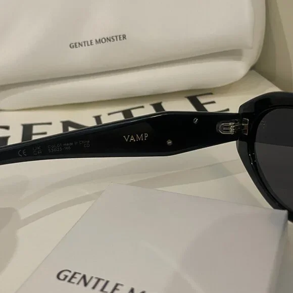 Gentle Monster Black Oval Sunglasses w/ Gold Logo Detail – Like New - Picture 7 of 11